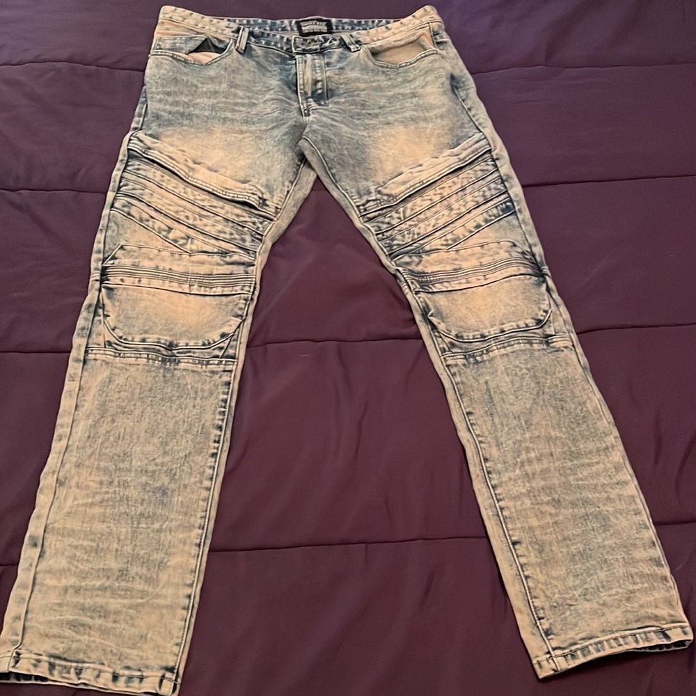SMOKE RISE ~ Denim Blue Jeans Moto Biker Acid Wash Pleated ~  Size 38/34